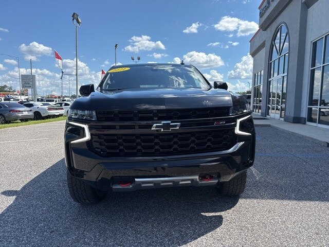 2021 Chevrolet Tahoe Z71 photo 2