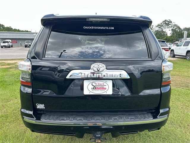 2022 Toyota 4Runner Limited photo 2