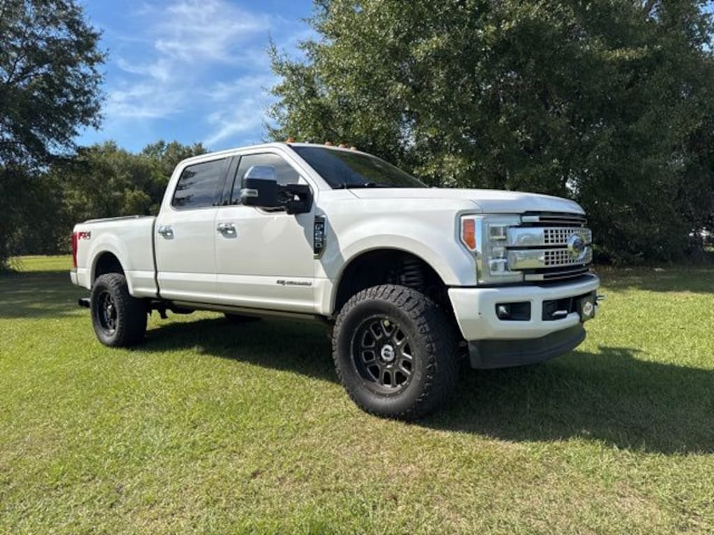 Used 2017 Ford F-250SD Platinum Truck
