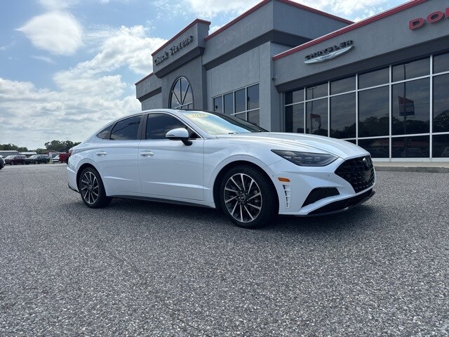 2023 Hyundai Sonata Limited photo 3
