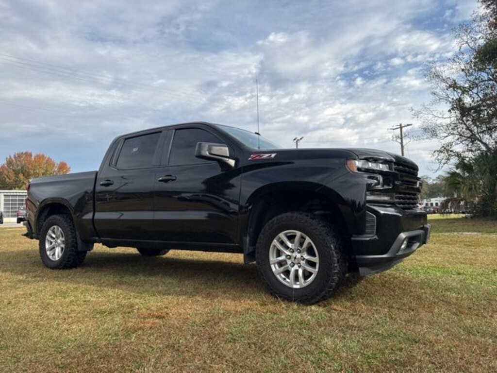 Used 2019 Chevrolet Silverado 1500 RST Truck