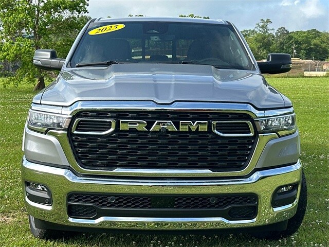2025 Ram 1500 Big Horn Lone Star photo 2