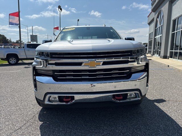 2022 Chevrolet Silverado 1500 LTZ photo 2