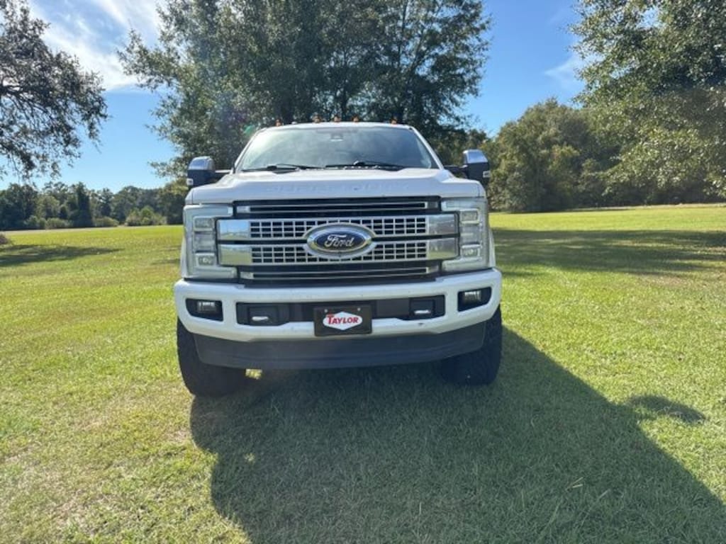 Used 2017 Ford F-250SD Platinum Truck