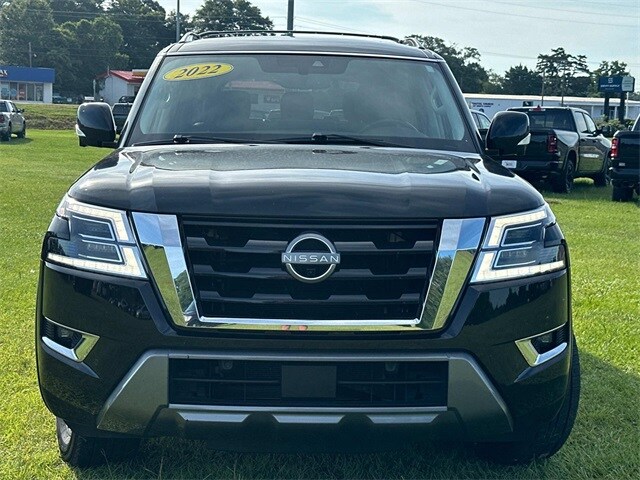 2022 Nissan Armada SL photo 2
