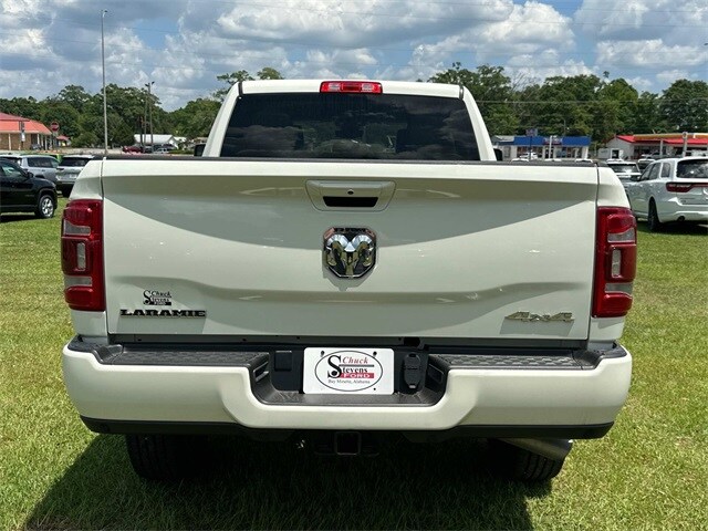 2023 Ram 3500 Laramie photo 3