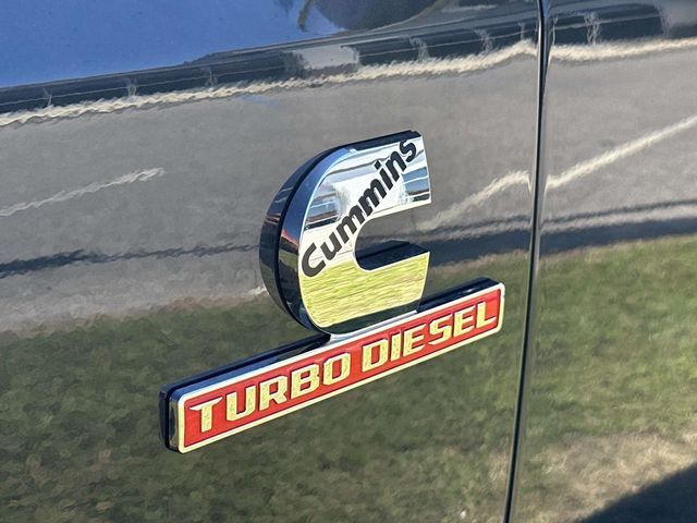 2026 RAM 3500 Laramie - Photo 34