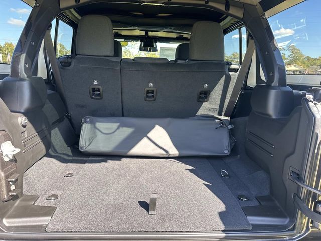 2026 Jeep Wrangler 4-Door Willys - Photo 11