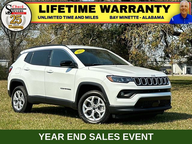 2025 Jeep Compass Latitude's photo