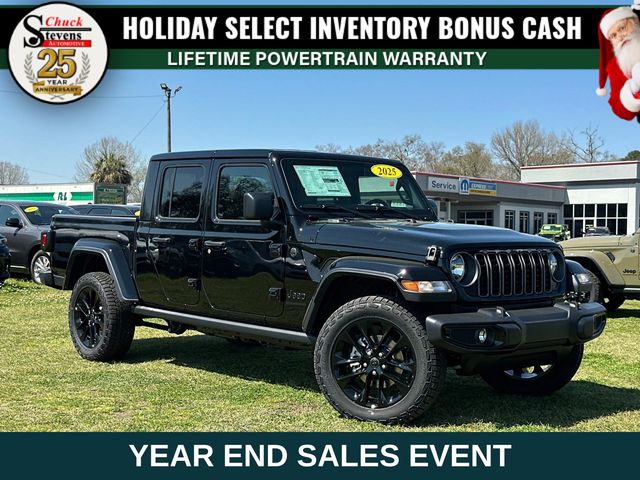 2025 Jeep Gladiator Nighthawk's photo