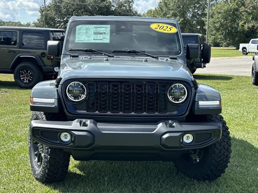 New 2025 Jeep Gladiator Willys Pickup