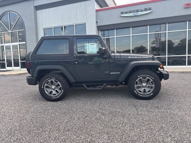 2017 Jeep Wrangler Rubicon photo 4