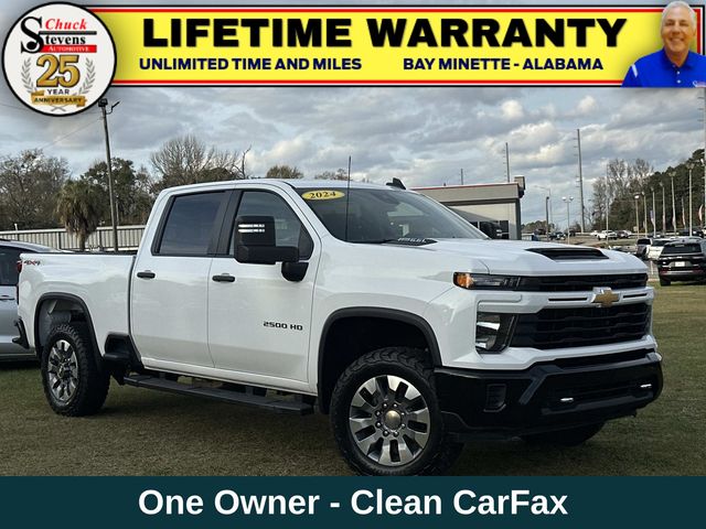 2024 Chevrolet Silverado 2500HD Custom's photo