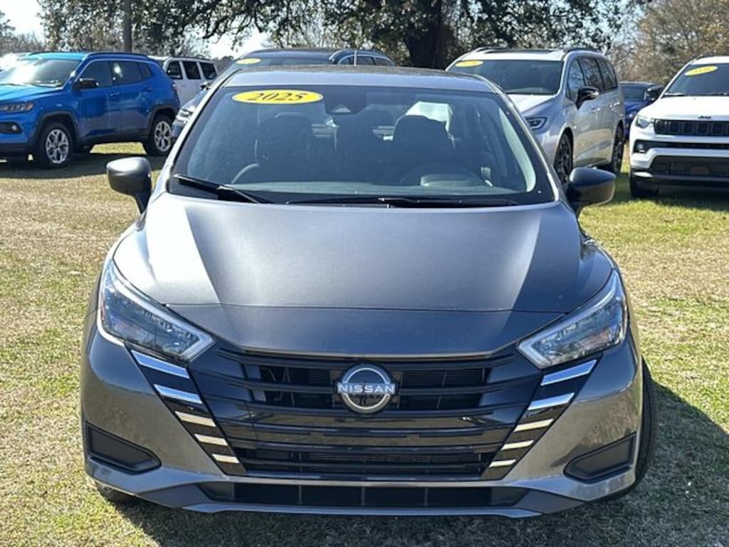 Used 2025 Nissan Versa 1.6 S Sedan
