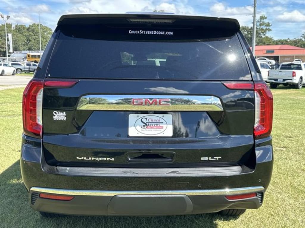 Used 2023 GMC Yukon SLT SUV