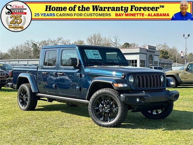 2025 Jeep Gladiator Nighthawk