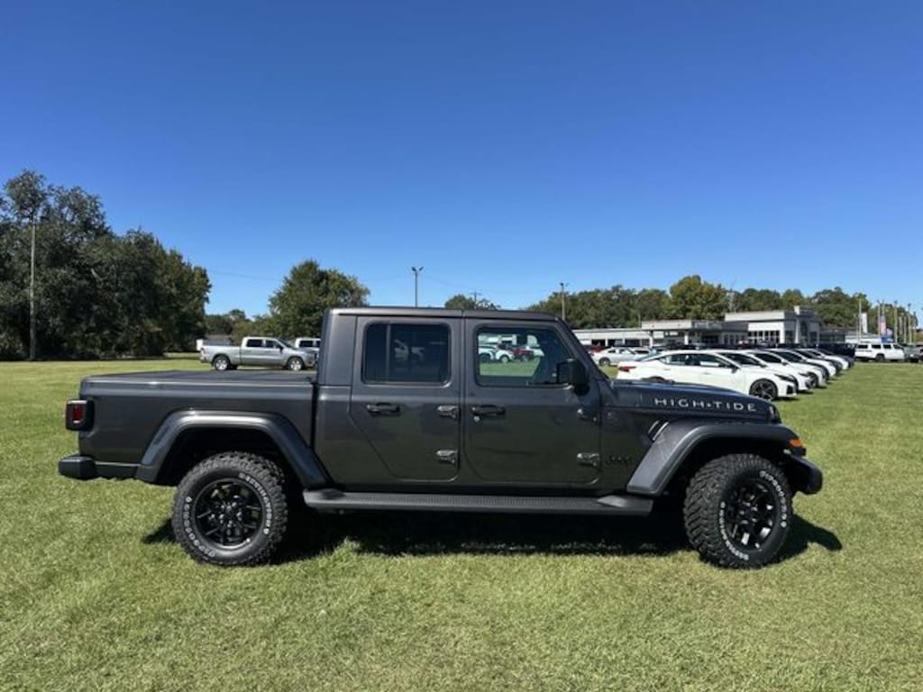 New 2025 Jeep Gladiator High Tide Pickup