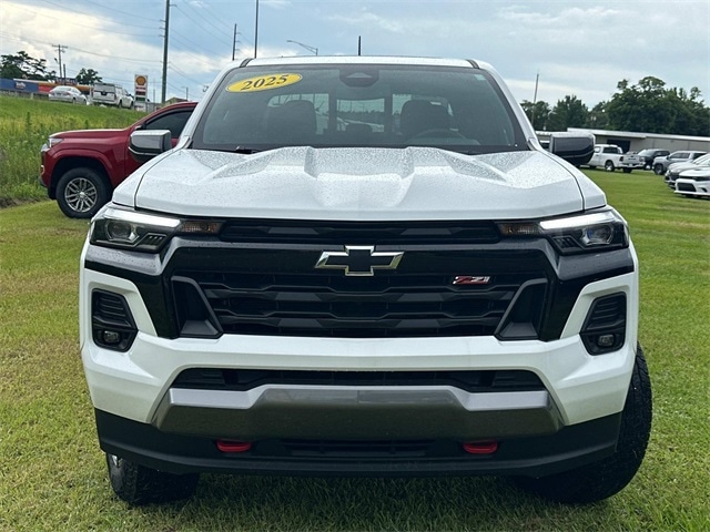 Used 2025 Chevrolet Colorado Z71 with VIN 1GCPTDEK0S1108512 for sale in Bay Minette, AL