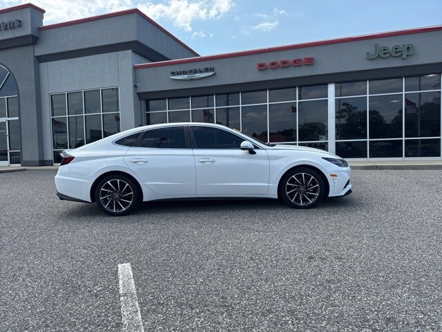 2023 Hyundai Sonata Limited photo 4
