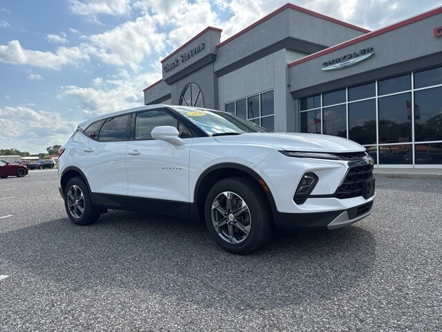 2024 Chevrolet Blazer 2LT photo 3