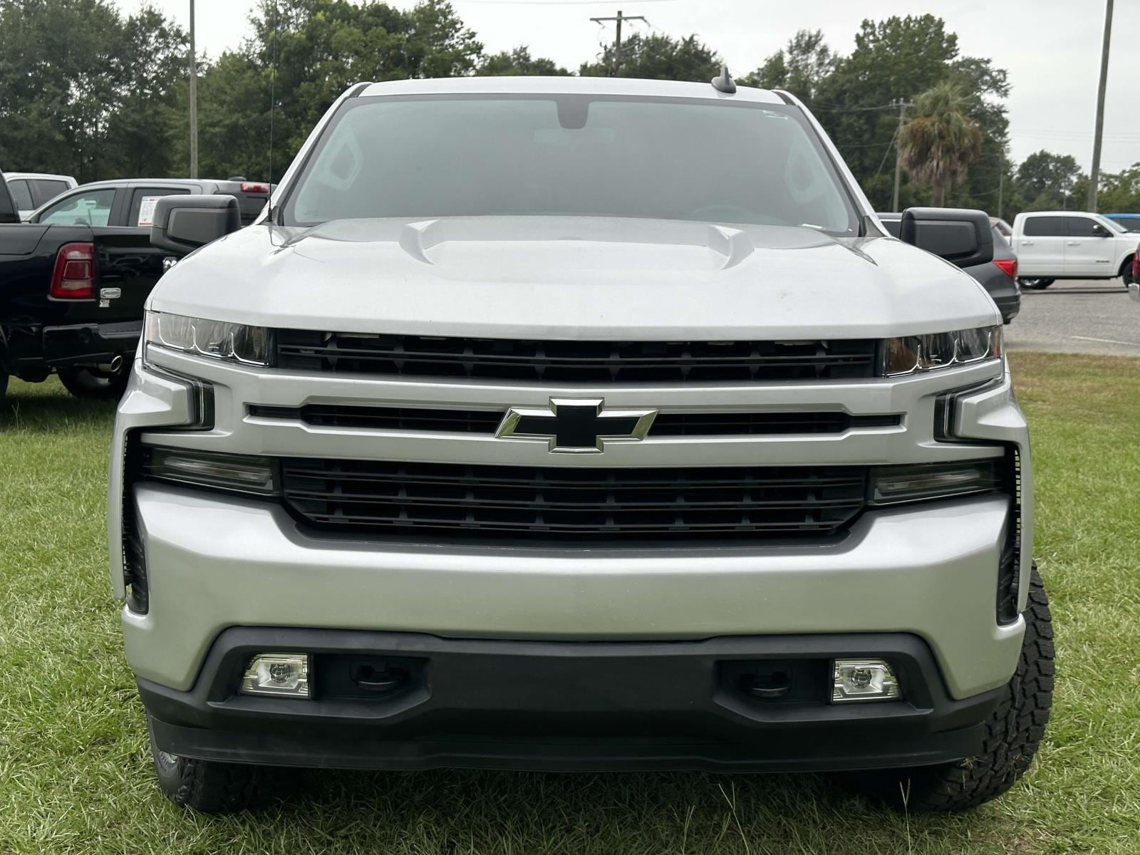 Used 2019 Chevrolet Silverado 1500 RST with VIN 3GCUYEED5KG117803 for sale in Bay Minette, AL