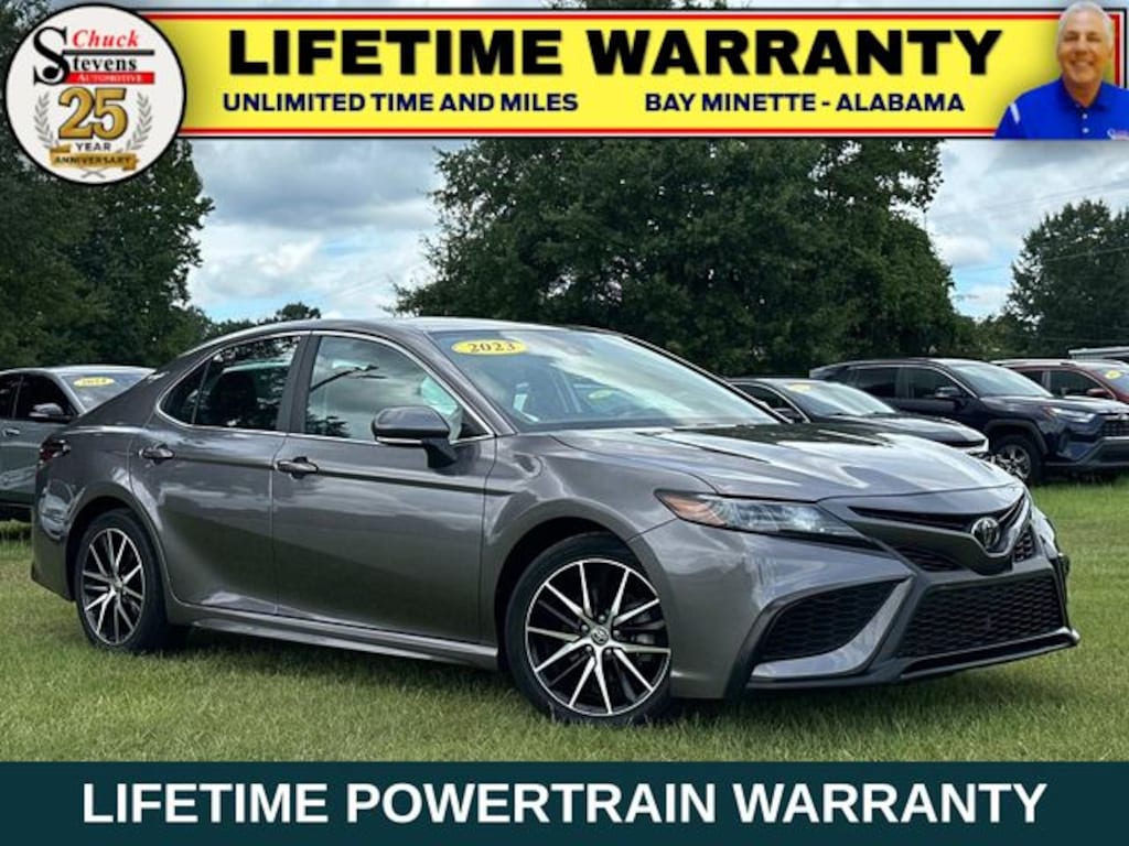 Used 2023 Toyota Camry SE Sedan