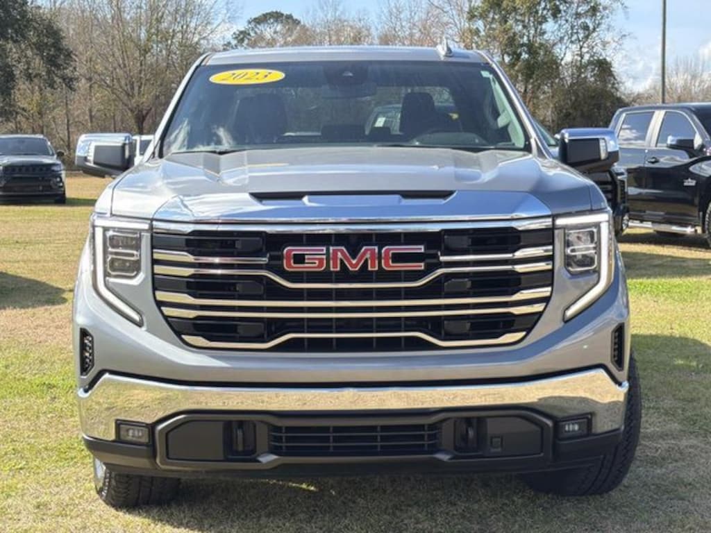 Used 2023 GMC Sierra 1500 SLT Truck