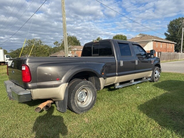 2008 Ford F-350 photo 2