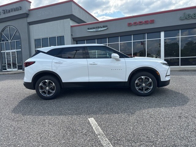 2024 Chevrolet Blazer 2LT photo 4