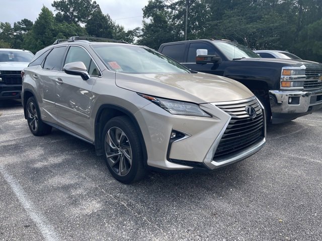 2019 Lexus RX 450hL Luxury photo 3