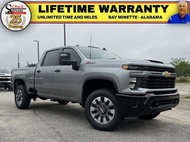 2026 Chevrolet Silverado HD Custom 4WD Crew Cab Standard Box's photo