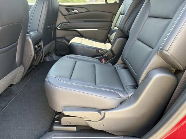 2026 Chevrolet Traverse LT - Photo 20