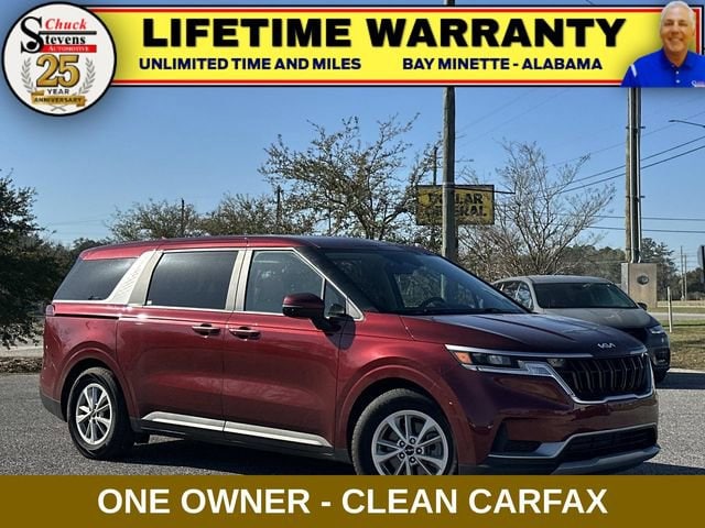 2024 Kia Sedona LX Seat Pkg's photo