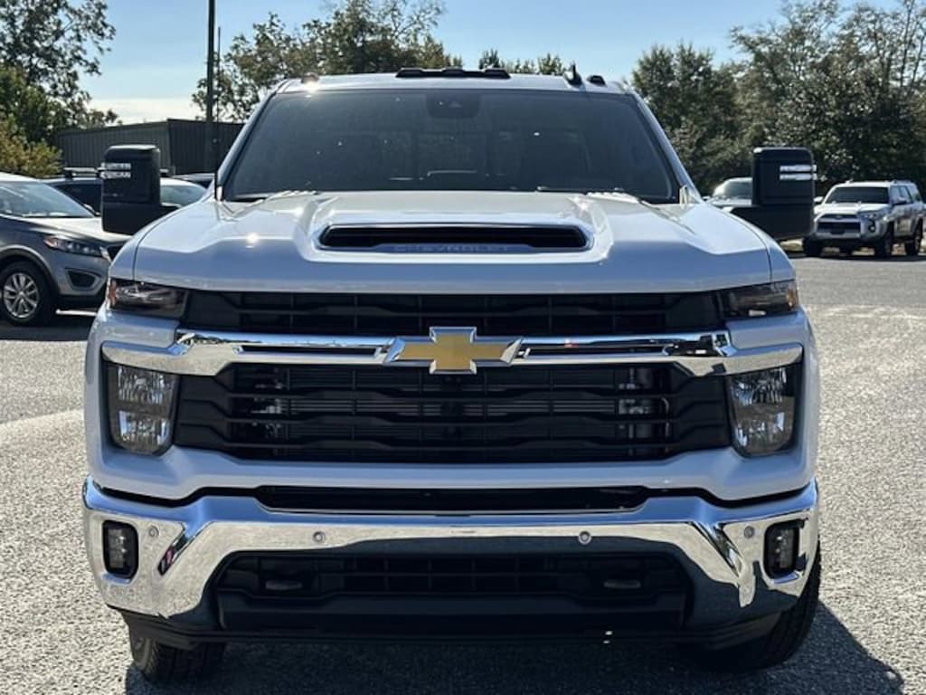 New 2026 Chevrolet Silverado 3500 HD LT DRW Truck