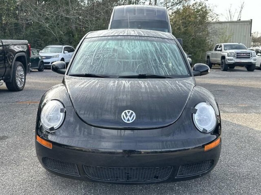 Used 2009 Volkswagen New Beetle Coupe S