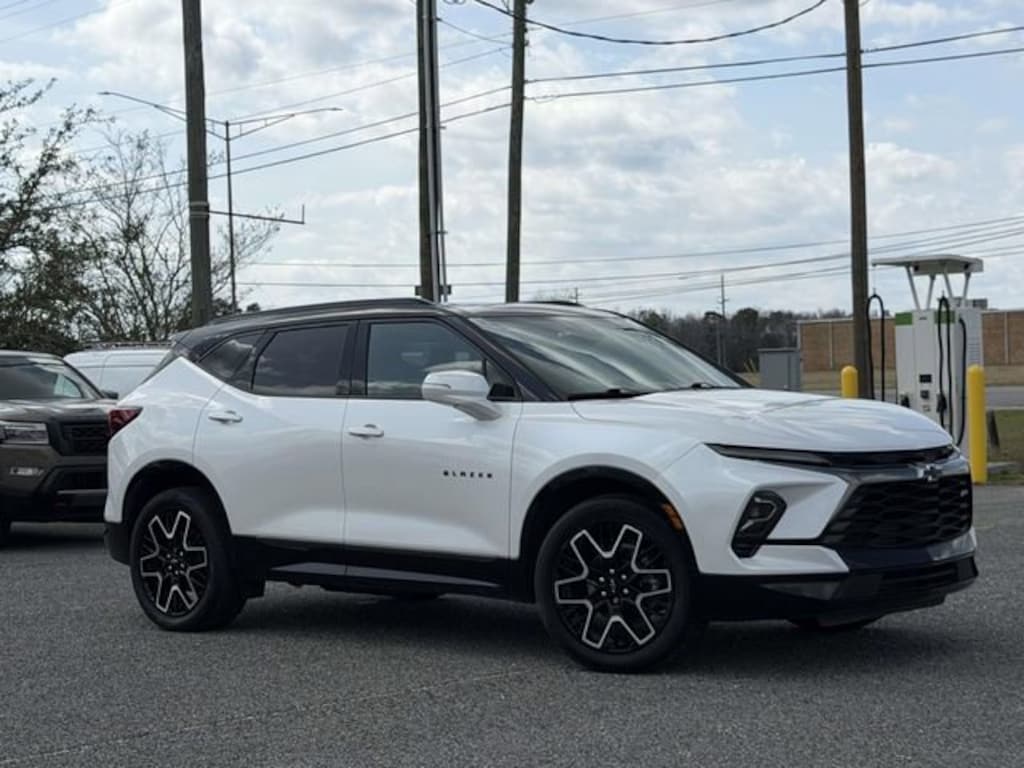 Used 2023 Chevrolet Blazer RS SUV