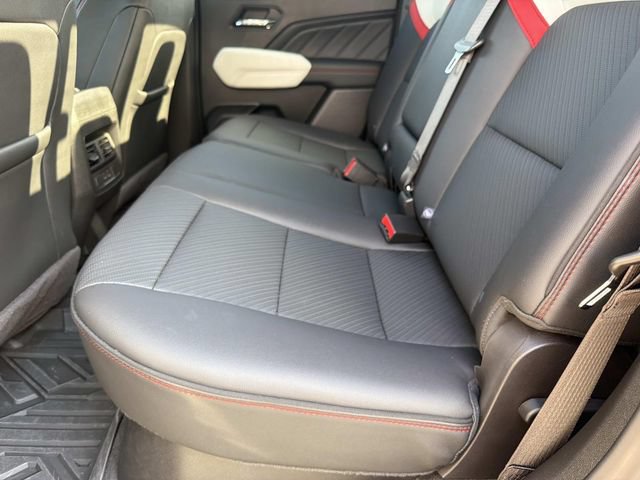 2024 GMC Canyon AT4X - Photo 16