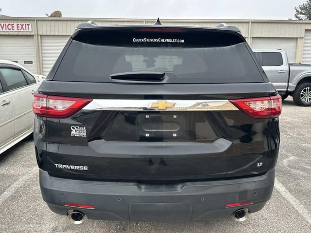 Used 2018 Chevrolet Traverse LT Cloth SUV