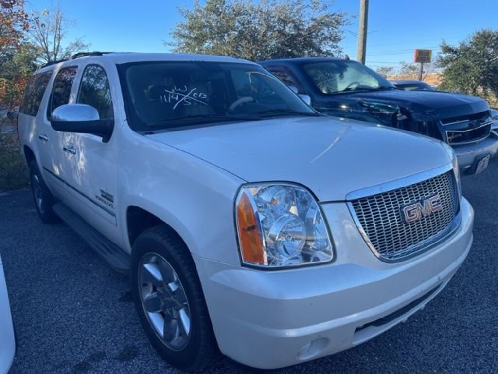 Used 2010 GMC Yukon XL SLT SUV