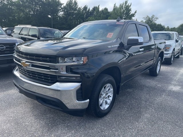 2021 Chevrolet Silverado 1500 LT photo 2