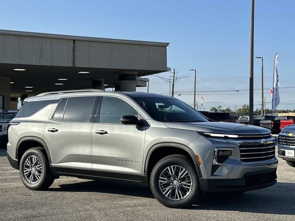 New 2026 Chevrolet Traverse LT SUV