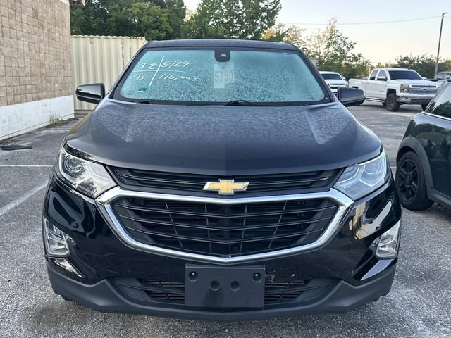 2020 Chevrolet Equinox LT photo 2