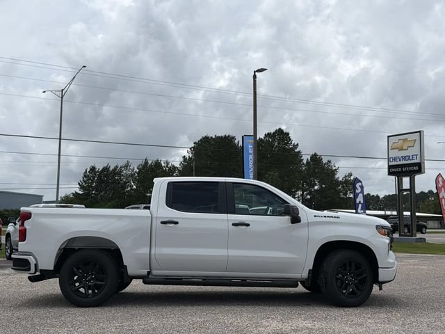 2026 Chevrolet Silverado 1500 Custom - Photo 9
