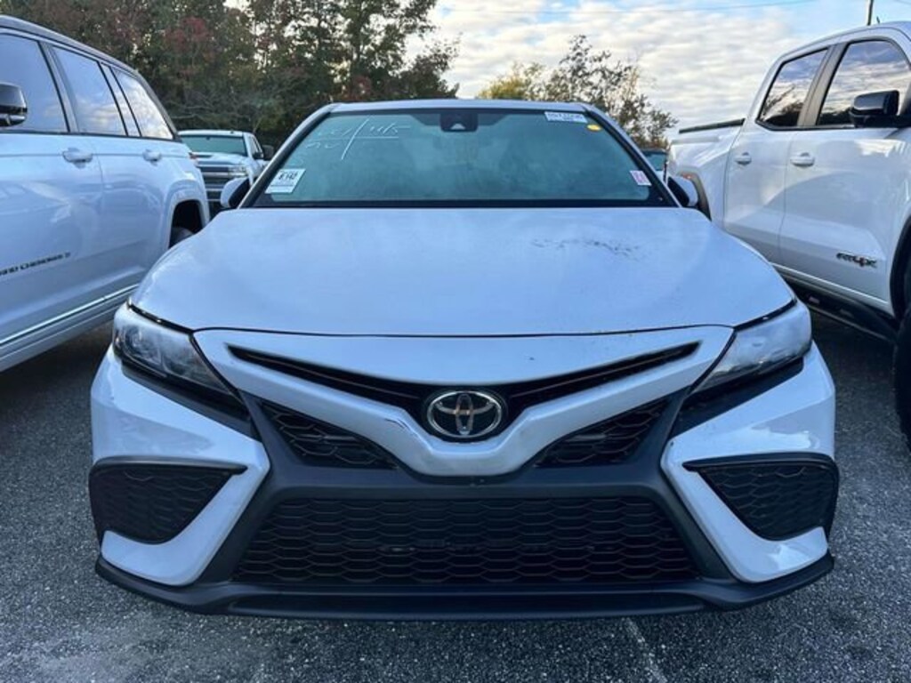 Used 2024 Toyota Camry SE Sedan