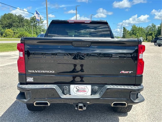 2021 Chevrolet Silverado 1500 RST photo 3