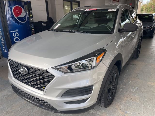 2021 Hyundai Tucson Value photo 2