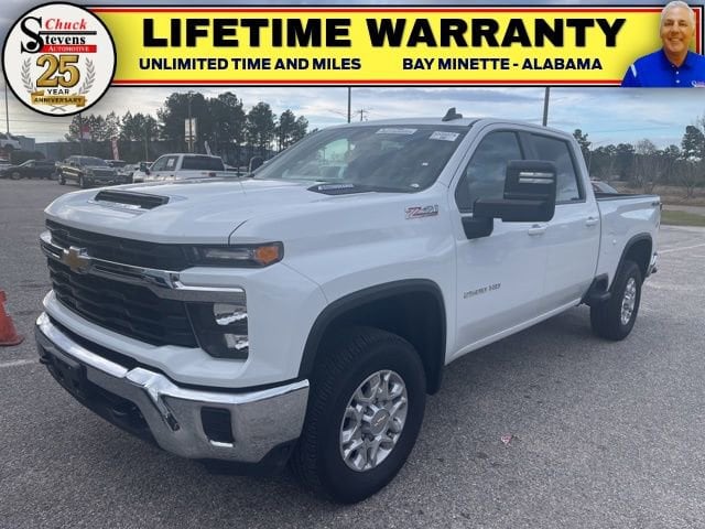 2024 Chevrolet Silverado 2500HD LT's photo