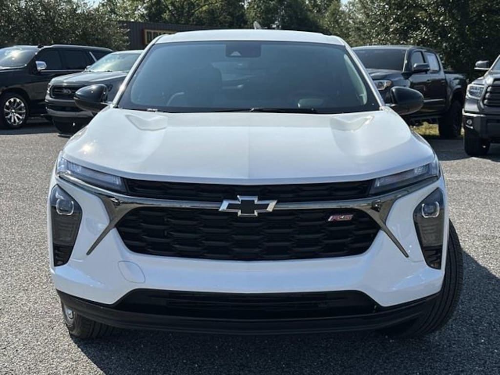 Used 2024 Chevrolet Trax 1RS SUV