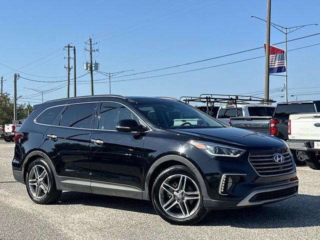 2018 Hyundai Santa Fe SE Ultimate photo 2