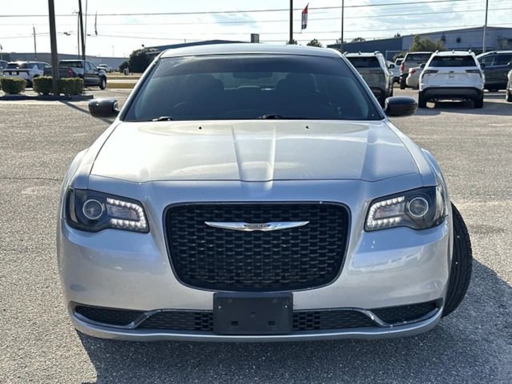 Used 2019 Chrysler 300 Touring Sedan
